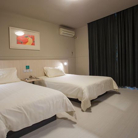 Jinjiang Inn Shenzhen Bagian luar foto