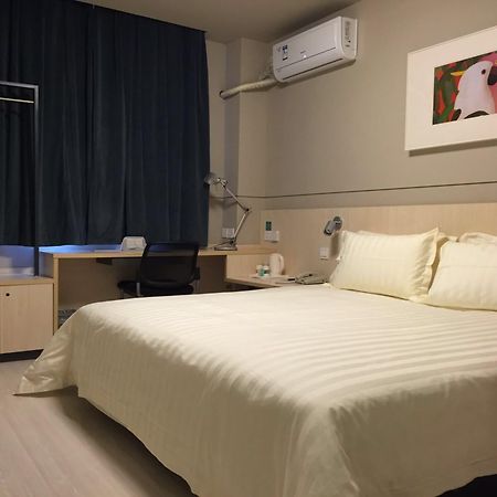 Jinjiang Inn Shenzhen Bagian luar foto